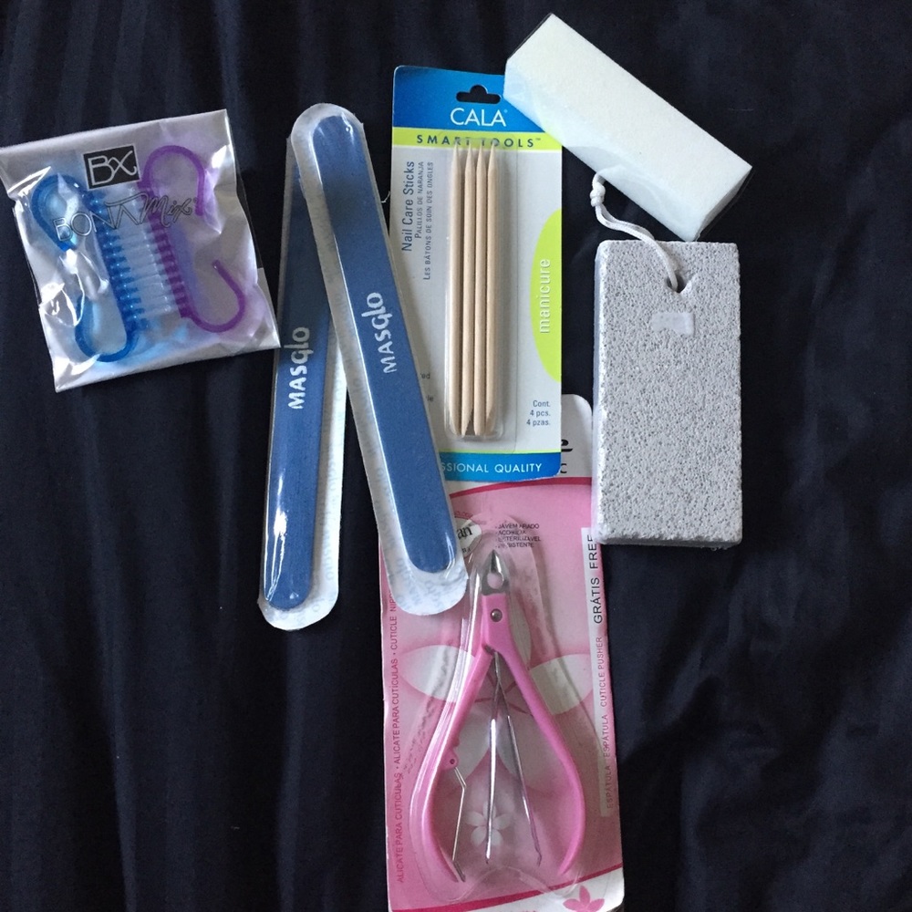 All new, Nail tool set.